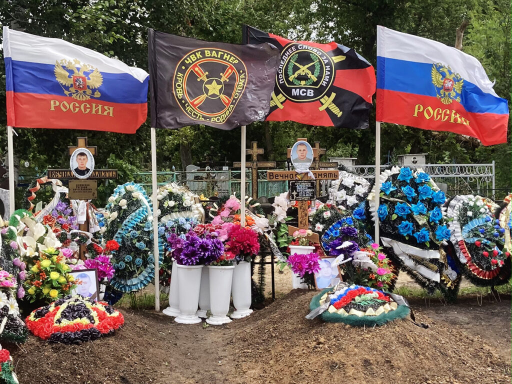 Могила братьев Дзюбенко в&nbsp;Сторожевских Хуторах