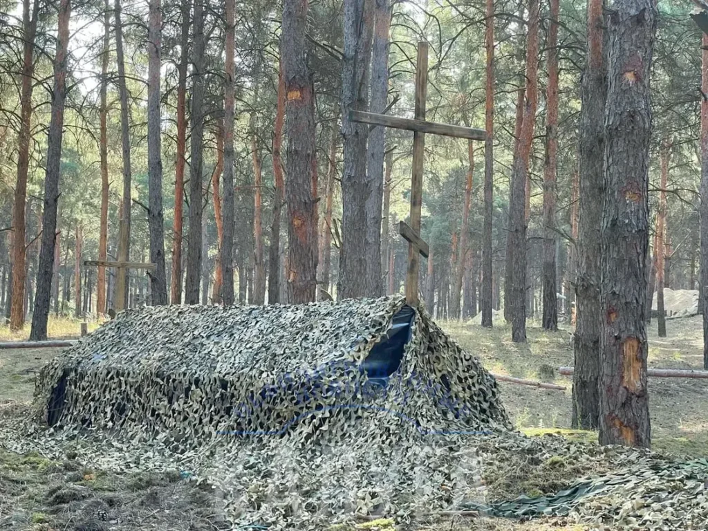 Один из&nbsp;первых четырех блиндажных храмов на&nbsp;Херсонском направлении. Источник: паблик ВКонтакте «Моя Калуга», опубликовано 23&nbsp;сентября 2023&nbsp;года.