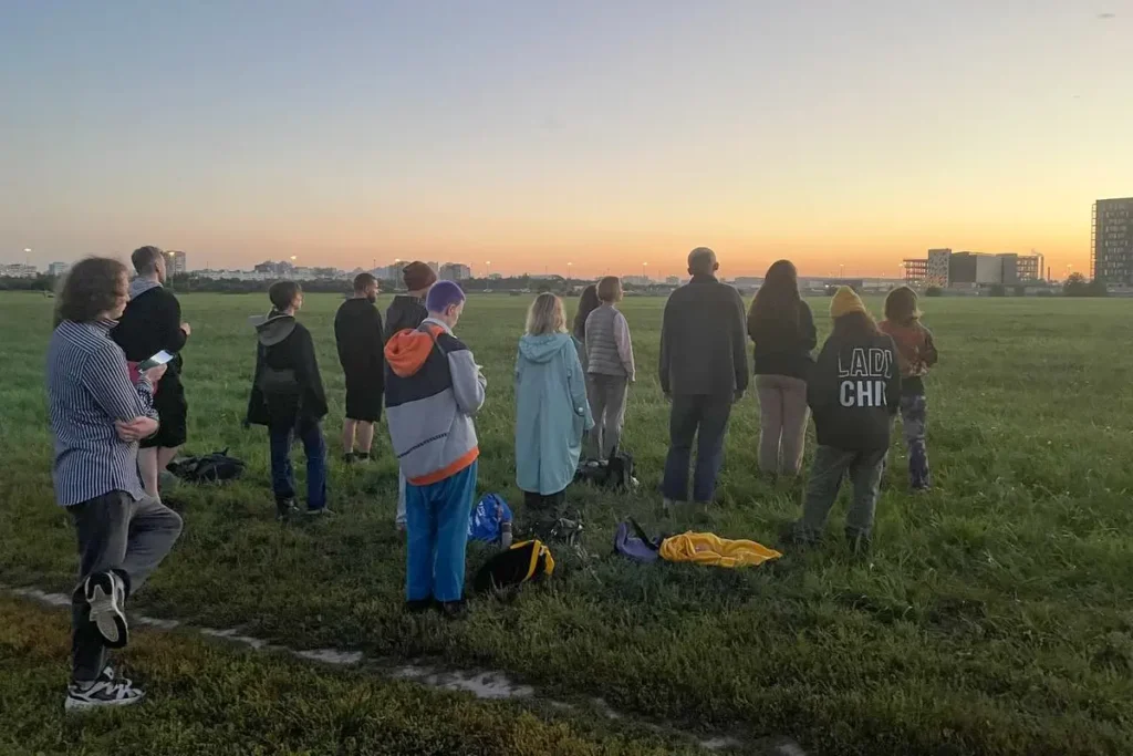 Участники проекта «лаборатория пиздеца» во время перформанса. Фото: из архива проекта.