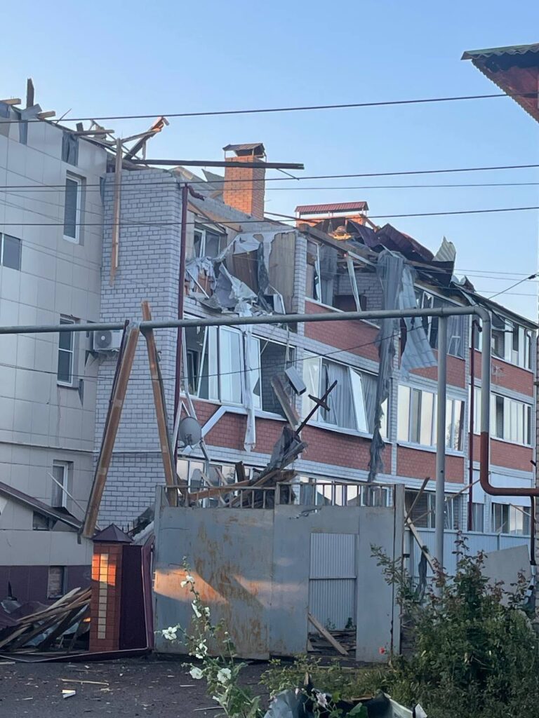 Дом в Судже Курской области, разрушенный в результате боёв с ВСУ