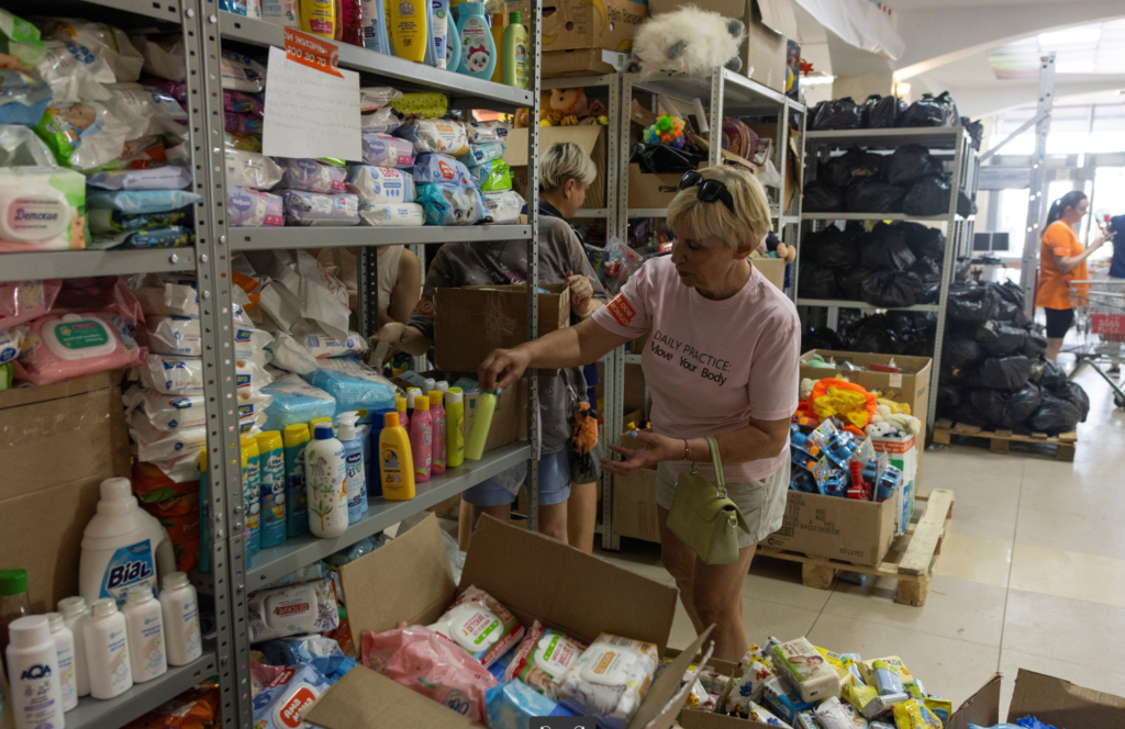 Ситуация в&nbsp;Курской области: Склад с&nbsp;гуманитарной помощью для беженцев в&nbsp;Курске