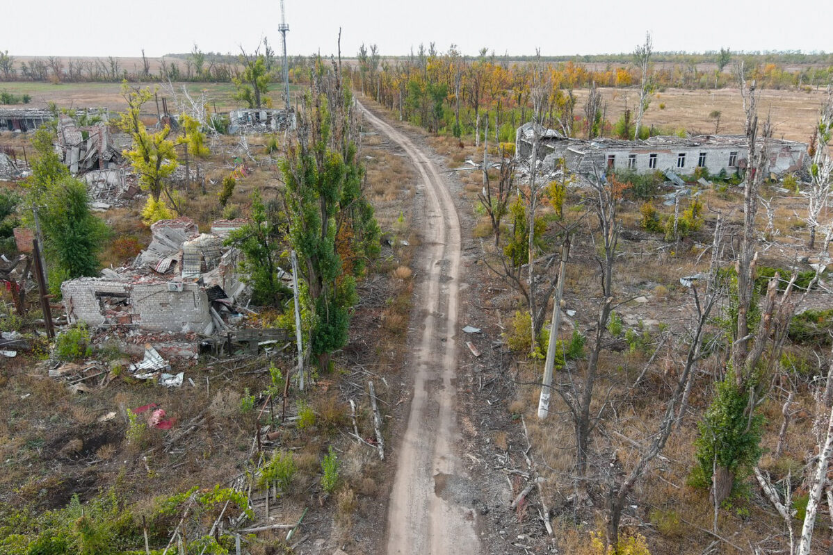 Разрушенные здания в&nbsp;Первомайском