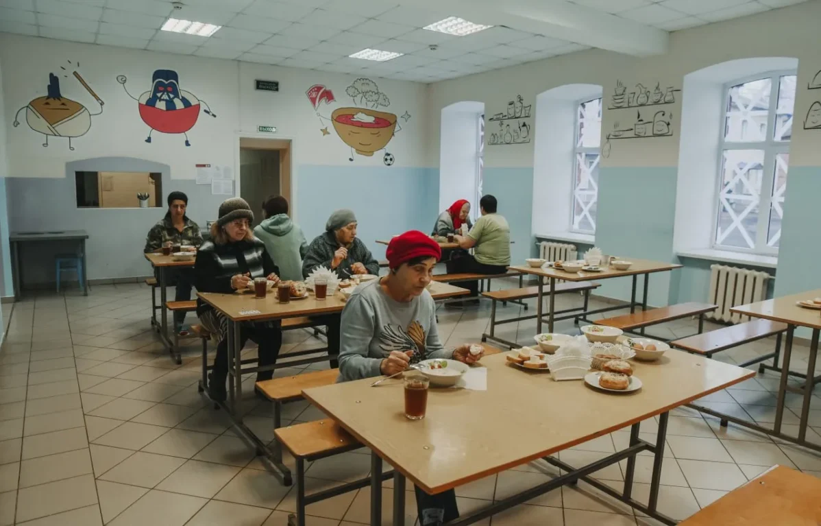 Пункт временного размещения для перемещенных жителей Суджанского района в школе-интернате № 3 в Курске