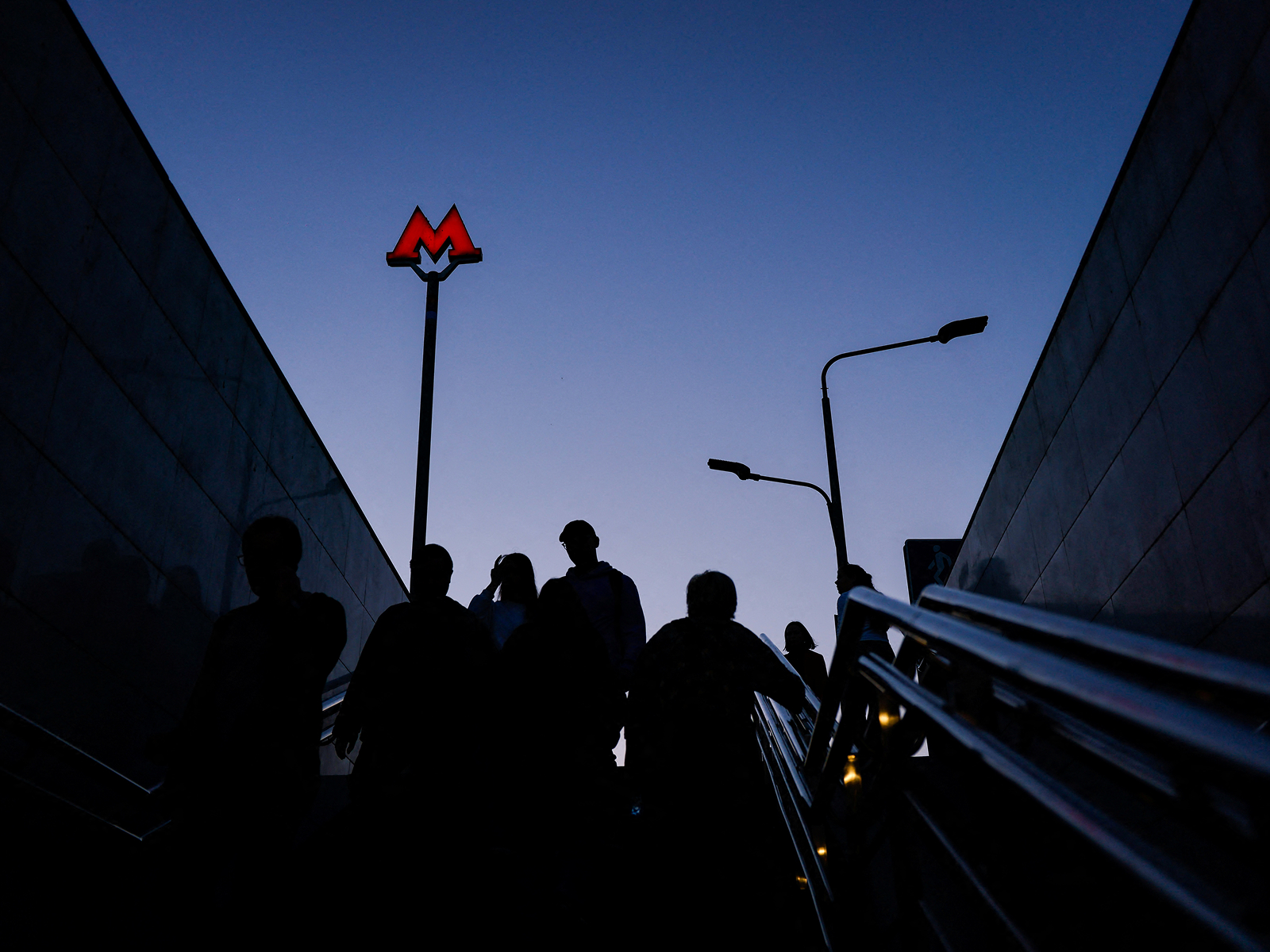 В работе сайта и приложения московского метро произошёл сбой. Через них нельзя было пополнить проездную карту «Тройка» и посмотреть схему метро