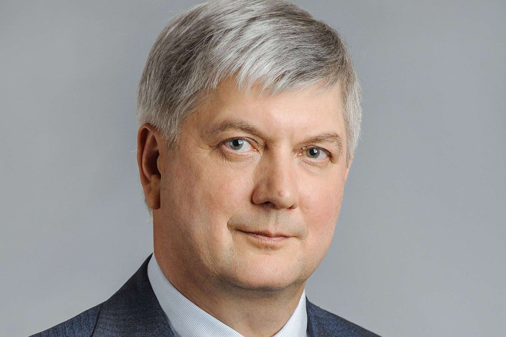 По словам губернатора Воронежской области Александра Гусева, именно сельские чиновники летом 2023 года сообщали о перемещениях мятежных наёмников ЧВК «Вагнер» и их численности