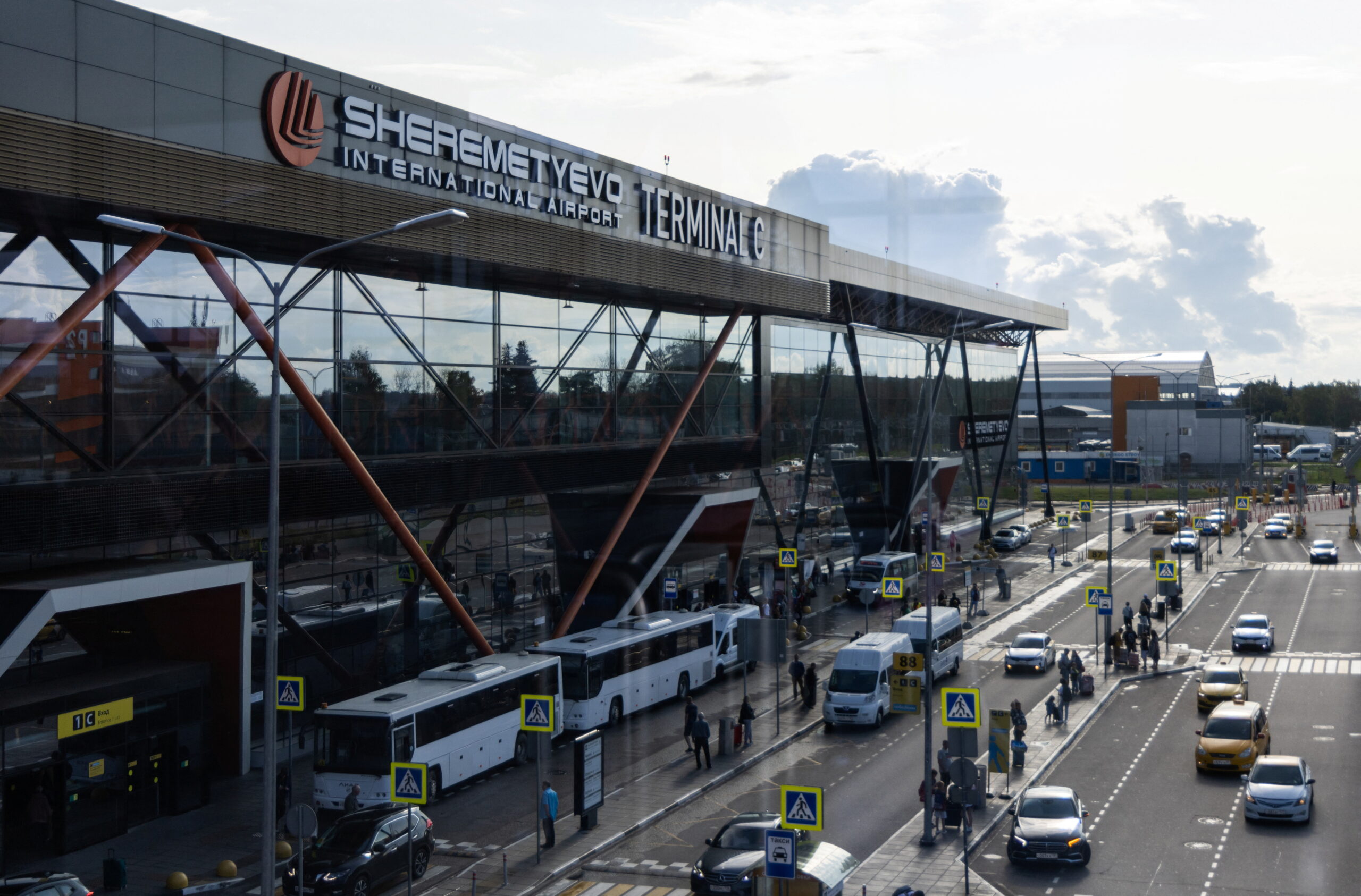 По делу об обмане военных в аэропорту Шереметьево арестованы 23 человека