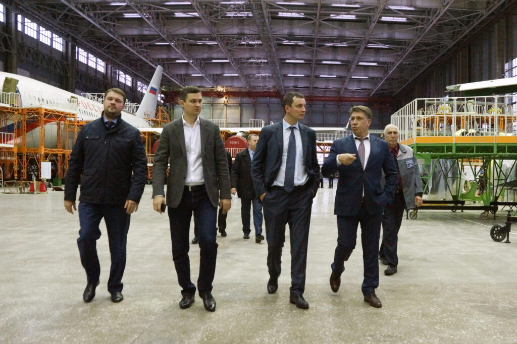 Друг Алексея Рогозина Сергей Исаенко купил в&nbsp;обход санкций бизнес-джет Global Express за&nbsp;$22 млн