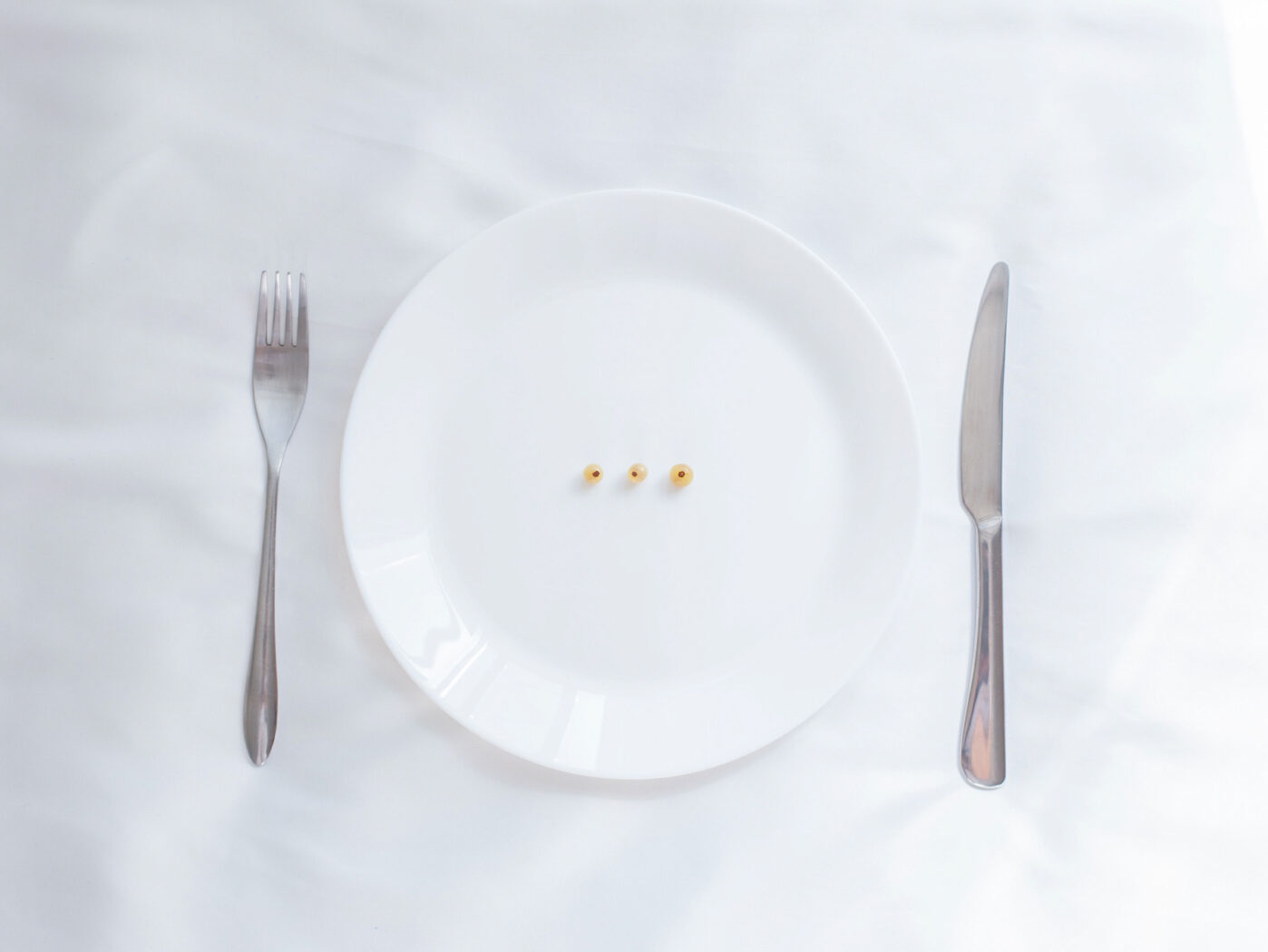 При поликистозе яичников часто развивается расстройство пищевого поведения