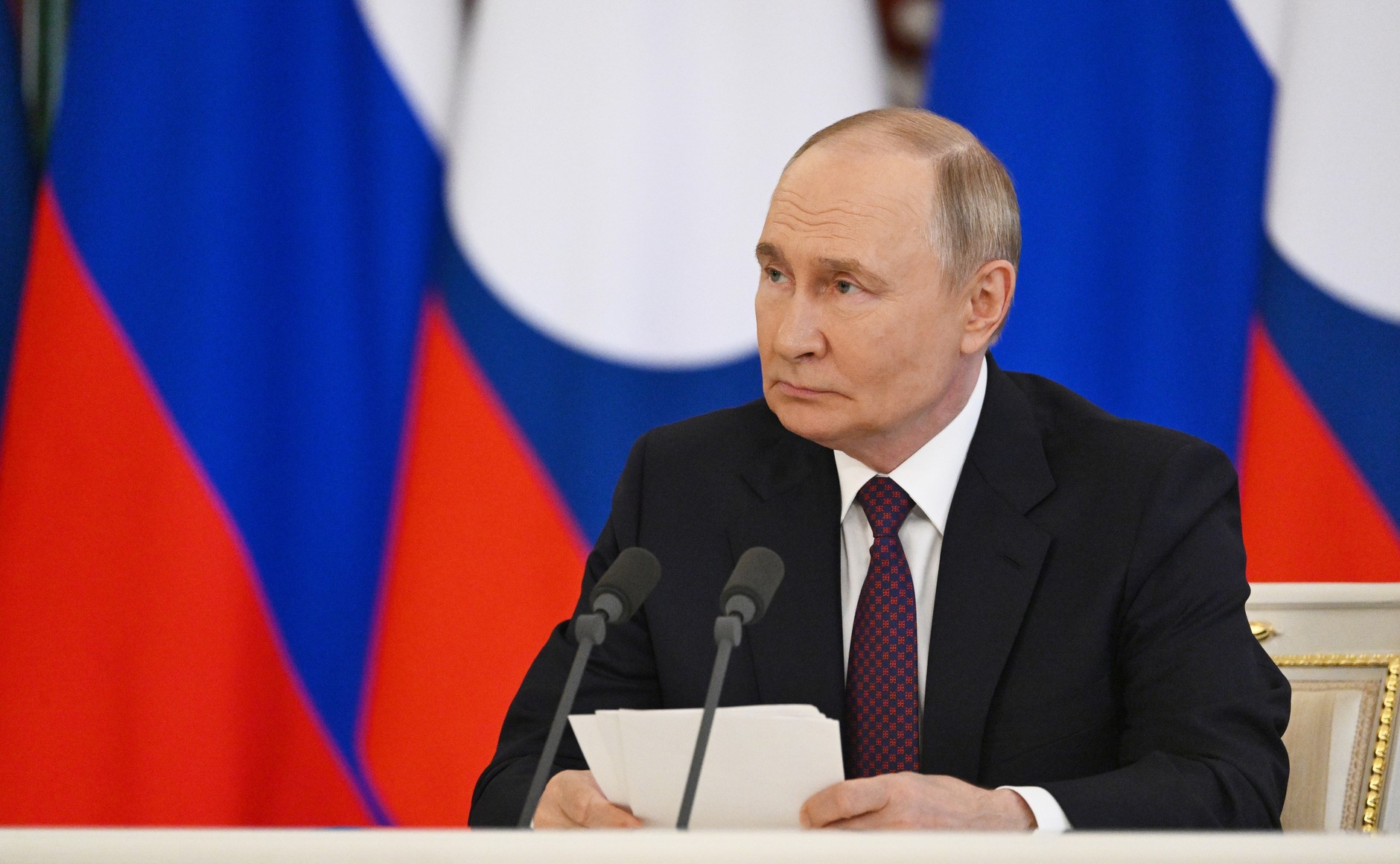 Путин проинформировал ближайших союзников о переговорах с США