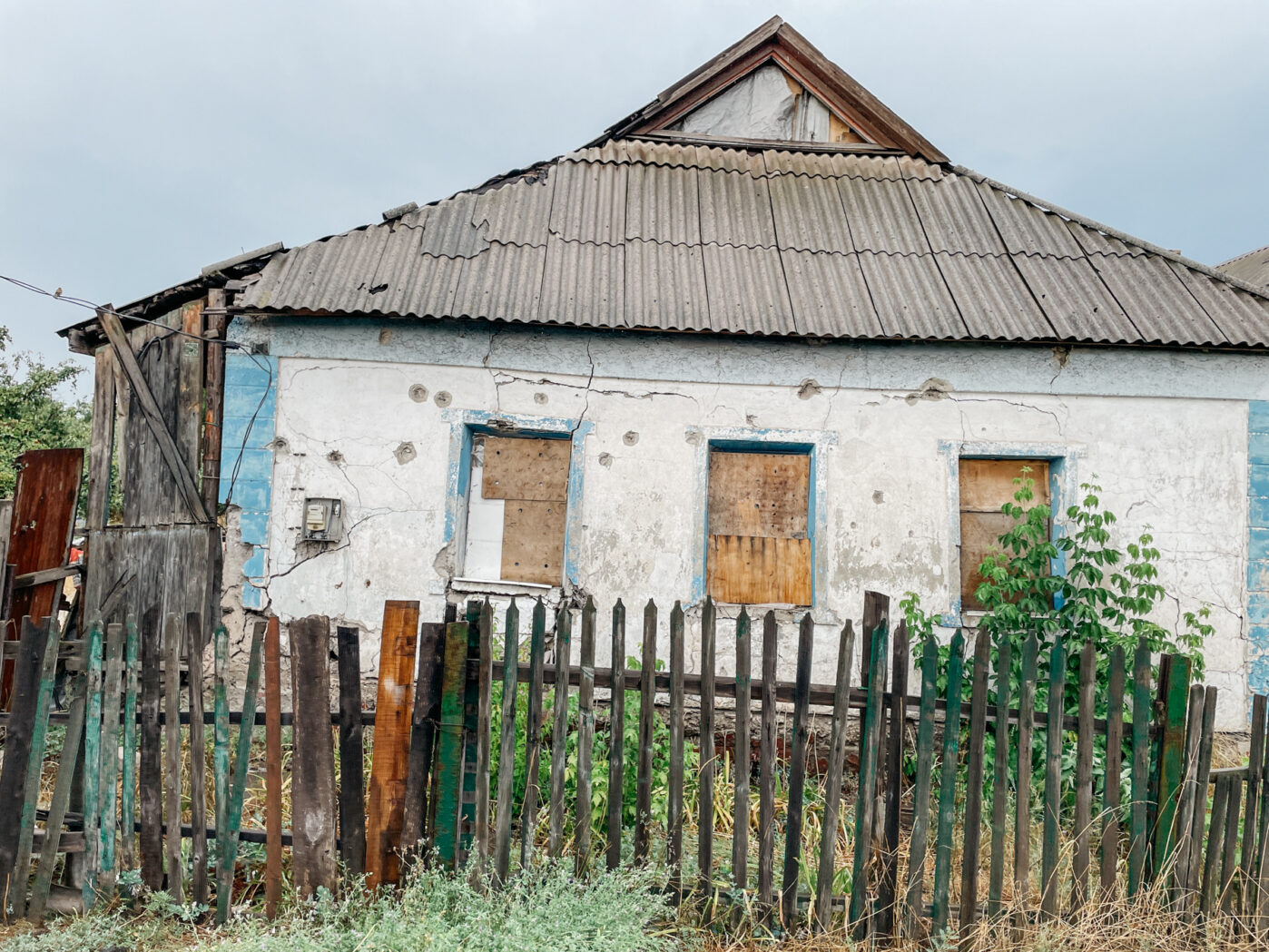 Как в&nbsp;условиях войны и&nbsp;дефицита воды выживают самые уязвимые жители Донбасса: одинокие и&nbsp;больные