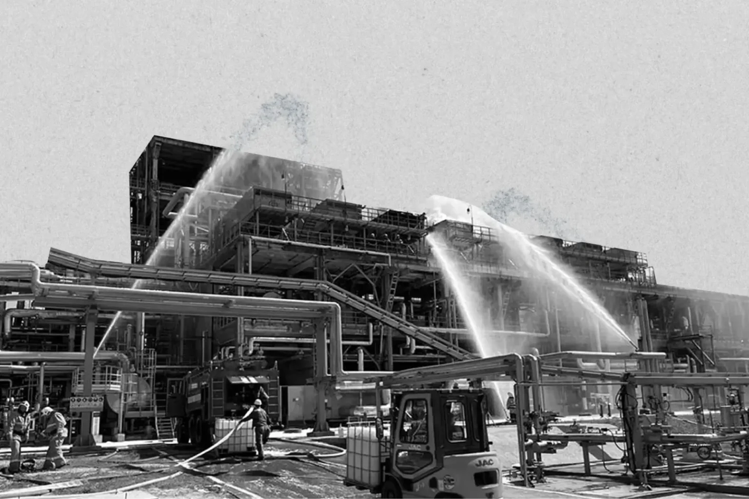 Украинские дроны атаковали Мордовию и Дагестан. По данным OSINT-аналитиков, атакованы Саранский механический завод и НПЗ «Дагнотех»