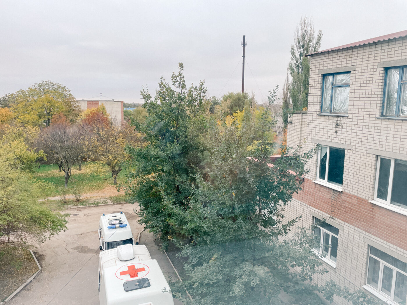 Районная больница в&nbsp;Каланчаке&nbsp;— одно из&nbsp;немногих учреждений, которое работает в&nbsp;оккупации. Школы и&nbsp;предприятия&nbsp;— закрываются