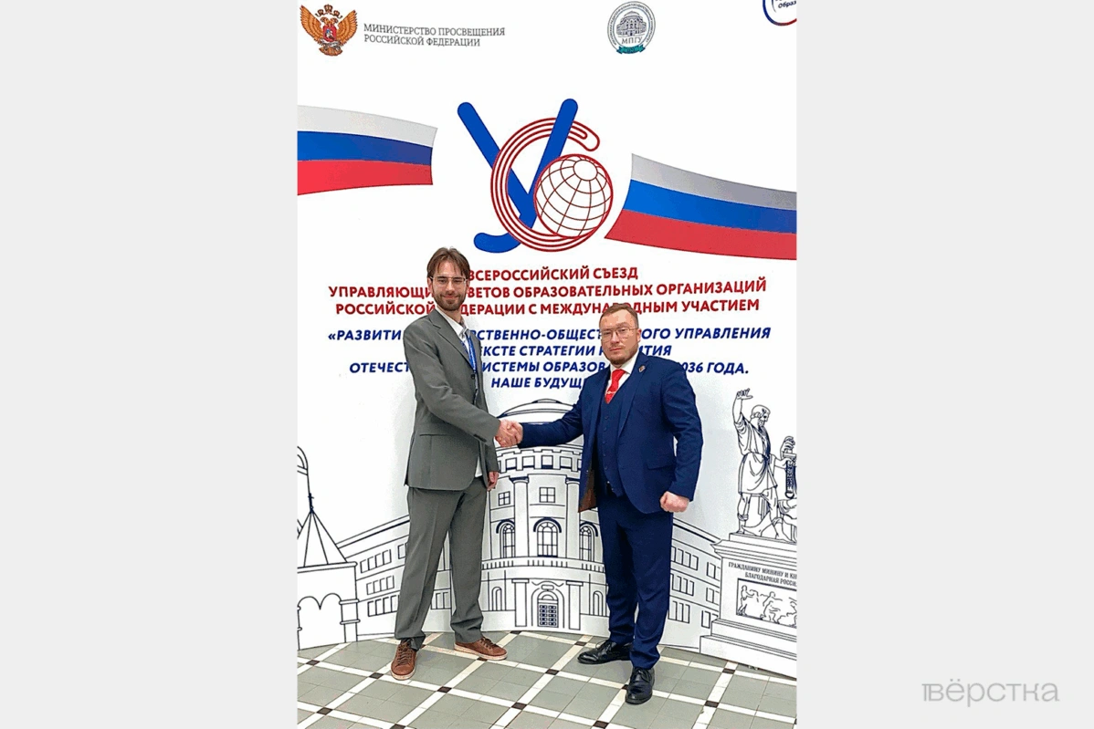 Разработчик «Блоксели» Роман Алексеенко предлагает свой ресурс как замену Roblox для обучения детей 3D-моделированию, 3D-дизайну и программированию