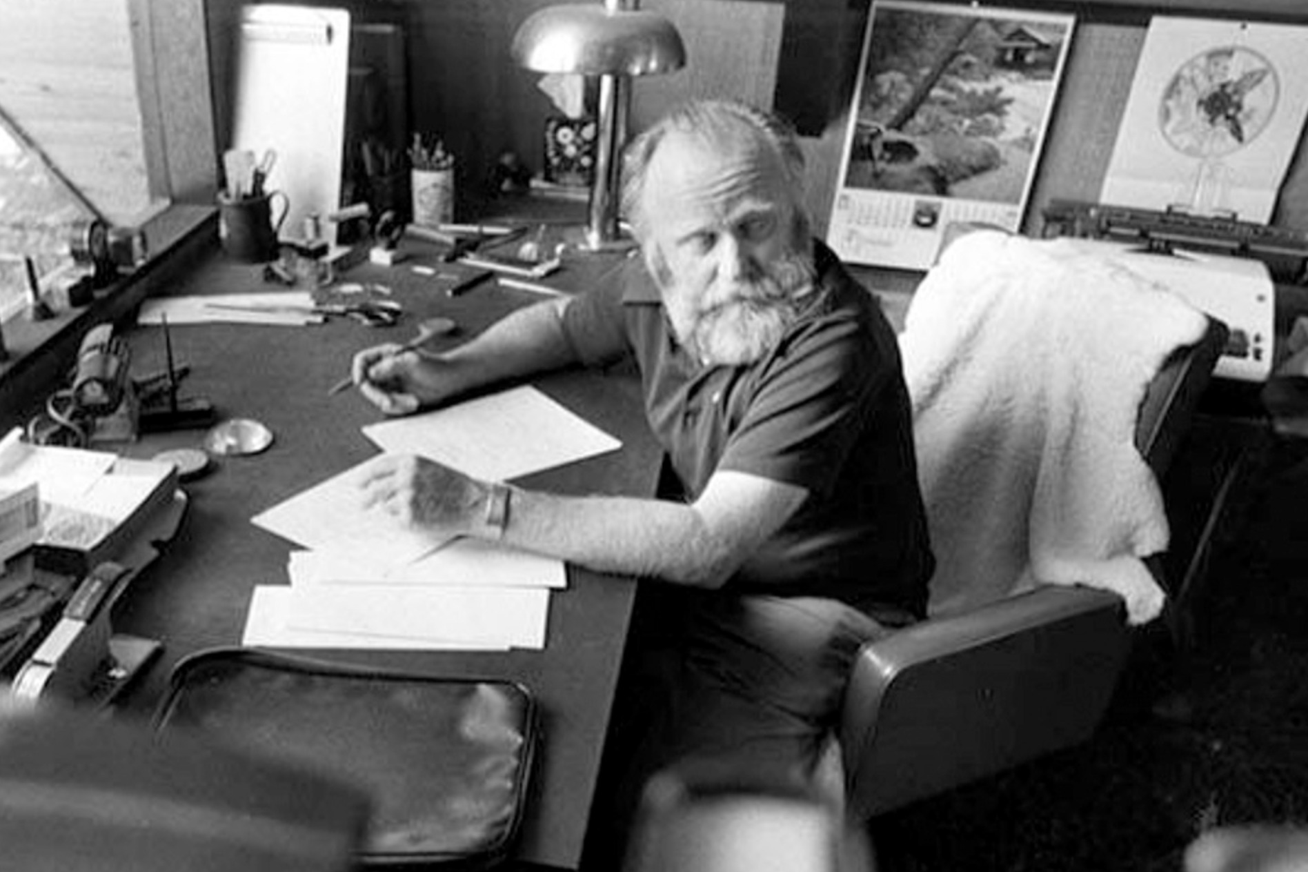 Издательство АСТ скрыло от читателей в РФ, что сын автора «Дюны» Фрэнка Герберта был геем